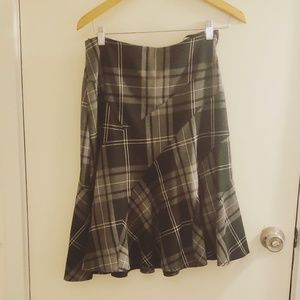 Le Chateau Skirt (Size 1/2)